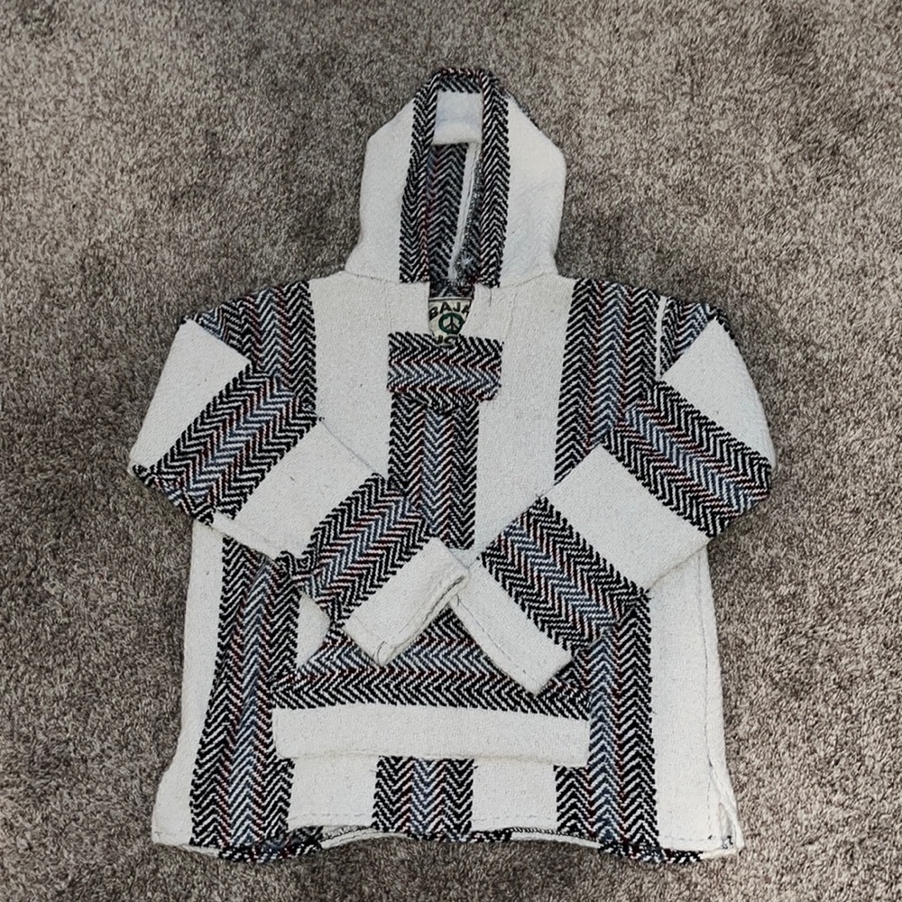 barley worn, 80% cotton 15% acrylic 5% polyester